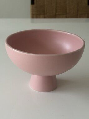Raawii Lifesyles Vase Pot Blush Pink